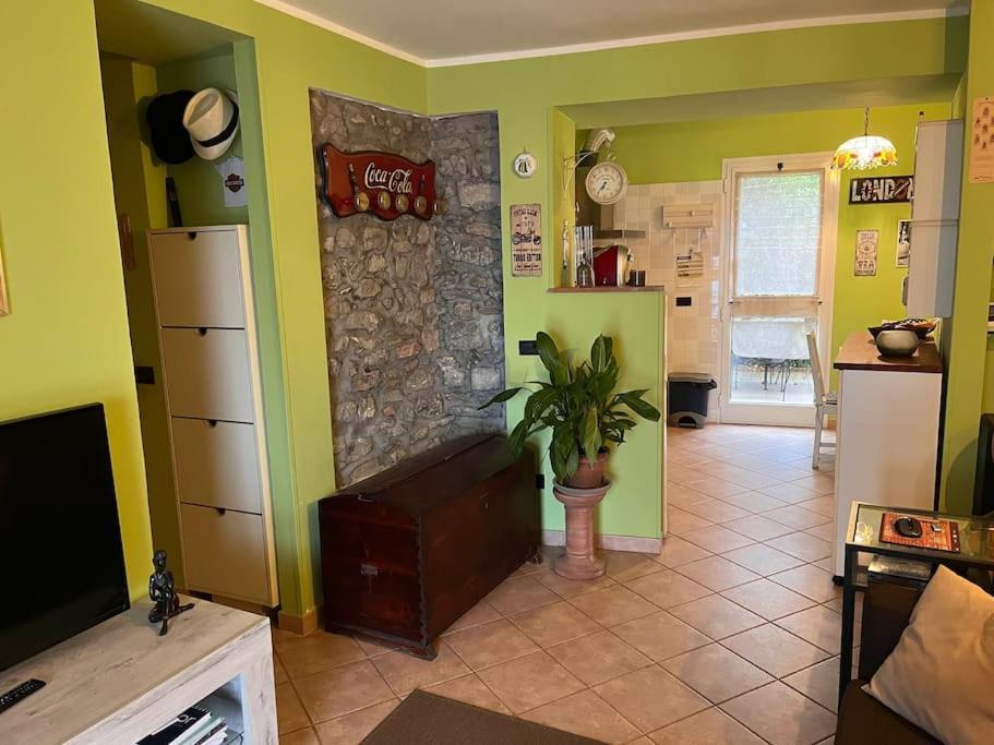 Le Rose , Relax In Casolare Del 1700 Appartement Sarzana Buitenkant foto
