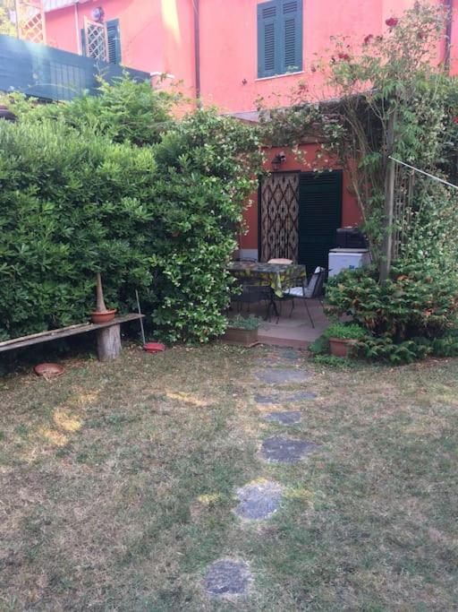 Le Rose , Relax In Casolare Del 1700 Appartement Sarzana Buitenkant foto